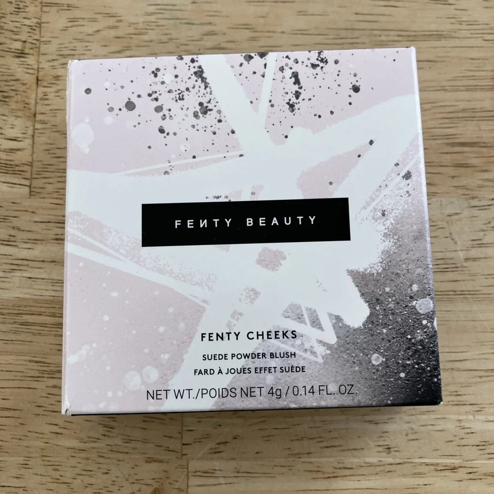Fenty‎ Cheeks Suede Powder Blush ~ 11 BUBBLEBANDS ~ 4g / 0.14 fl oz / Full Size